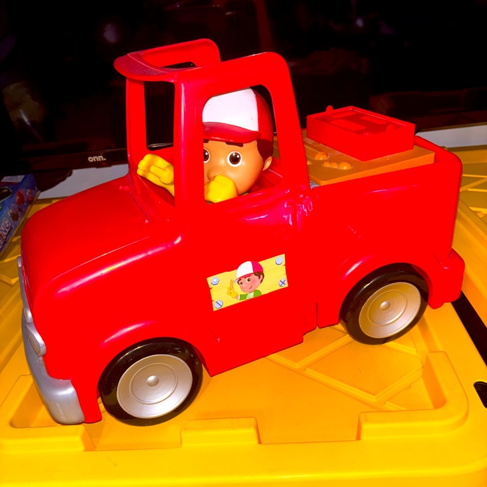 Disney Handy Manny & Truck